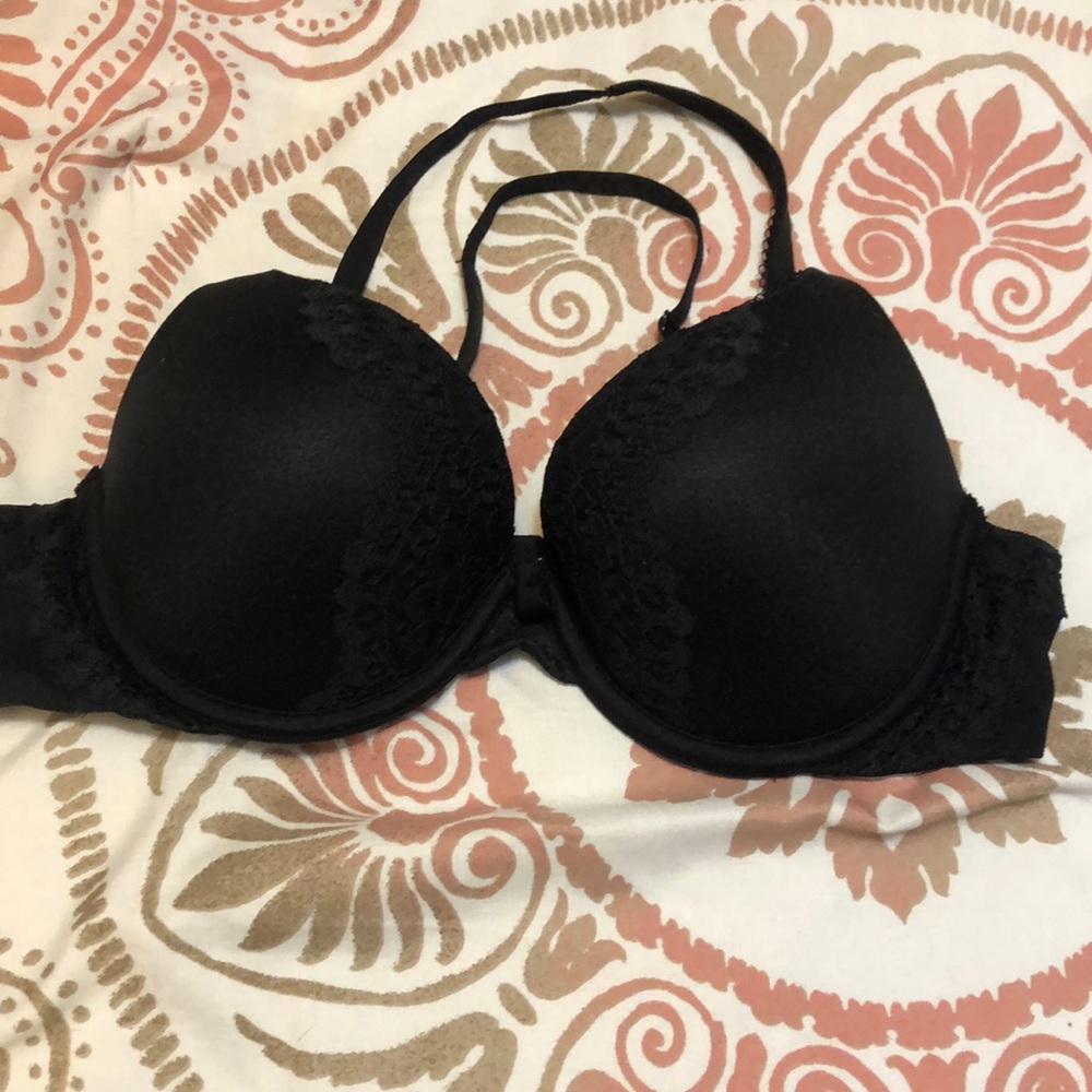 Black Lacey Victoria Secret Bra